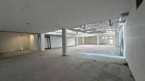 Westlake Lifestyle Centre, 1 Bell Crescent